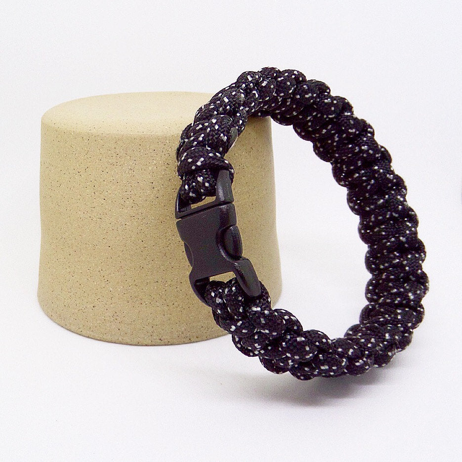 Black Paracord Bracelet.