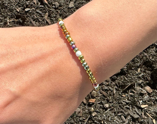 Dainty Seed Bead Bracelet. Beaded Bracelet. Beach Life Bracelet. Beach Style Bracelet. Summer Vibes Bracelet. Boho Style Bracelet. Handmade Jewellery. Friendship Bracelet.