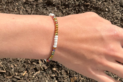 Glass Seed Bead Bracelet. Beaded Bracelets. Handmade Bracelets. Hemp Bracelet. Beach Life Style Bracelet. Boho Fashion Bracelet. Boho Chic. Boho Style Bracelet.