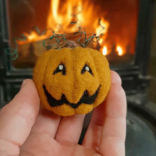 Needle Felt Pumpkin. Halloween Pumpkin.